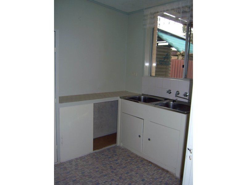 42 Chidlow Street, Northam WA 6401