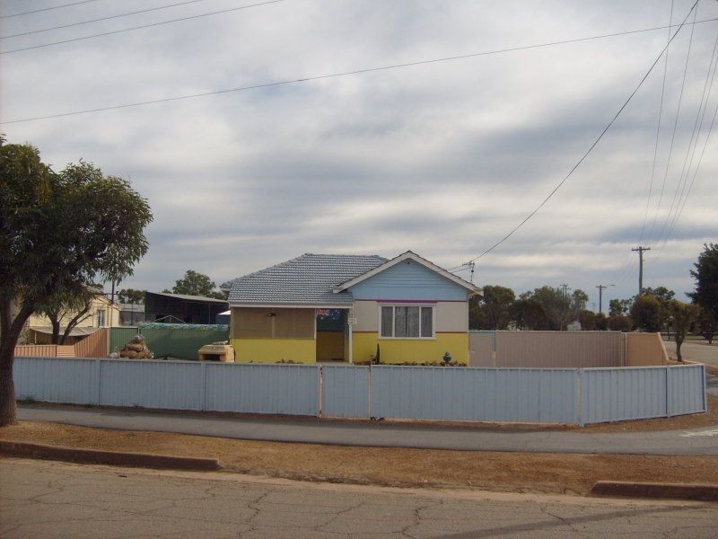 97 Hammond Street, Kellerberrin WA 6410