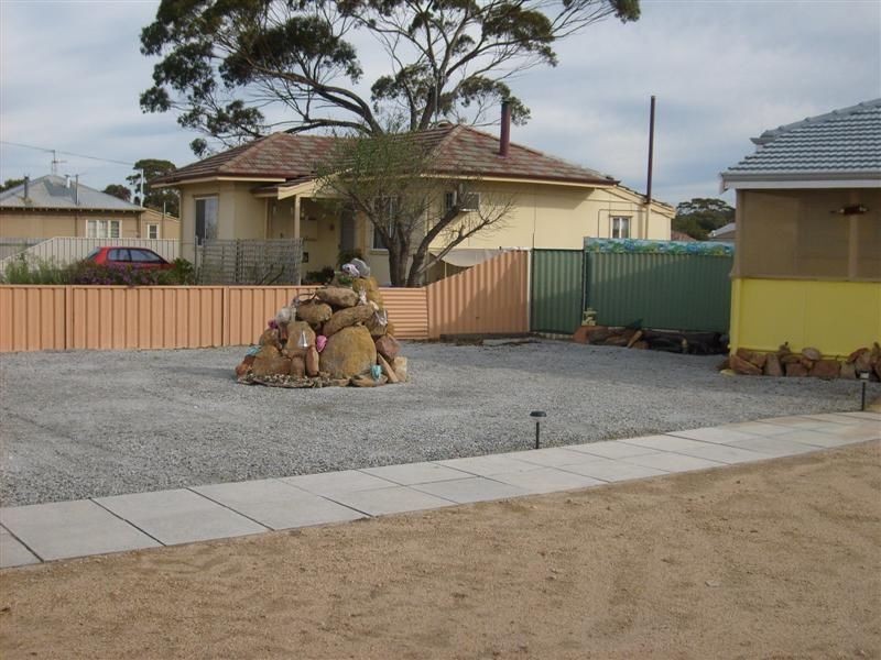 97 Hammond Street, Kellerberrin WA 6410