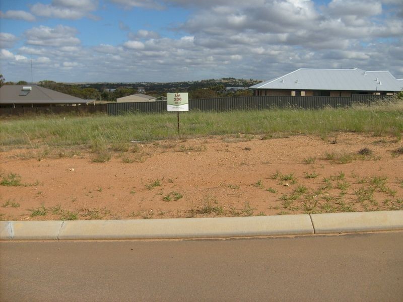 230 Fairway Bend, Northam WA 6401