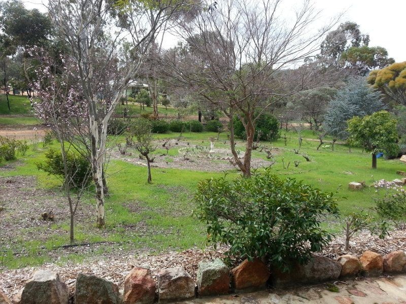 267 Railway Road, Clackline WA 6564