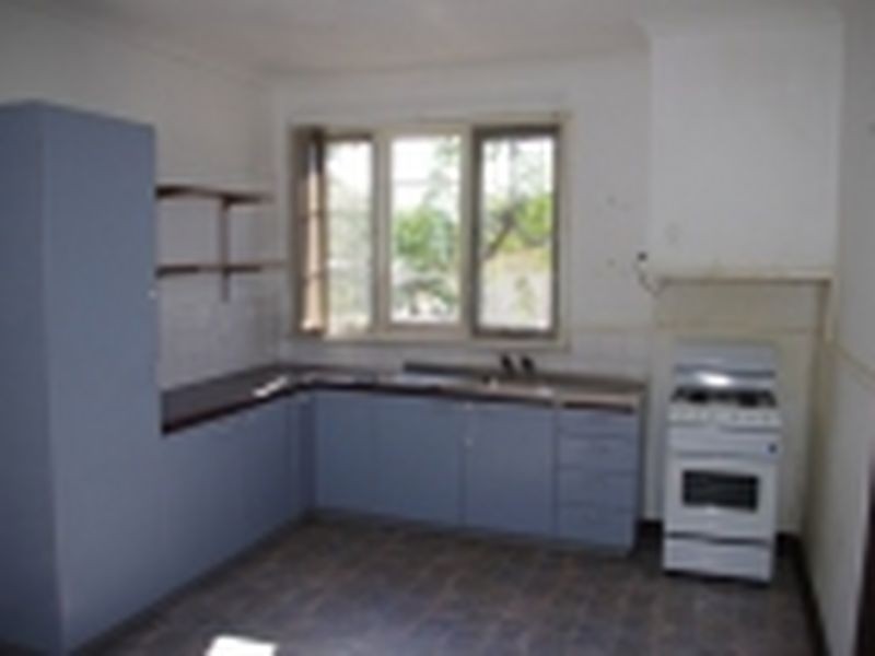 8 Perina Way, Northam WA 6401