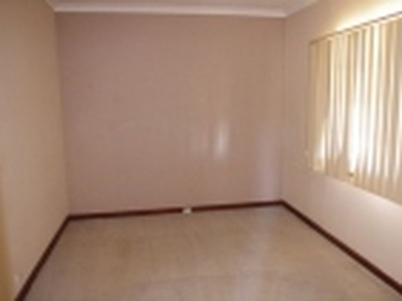 8 Perina Way, Northam WA 6401