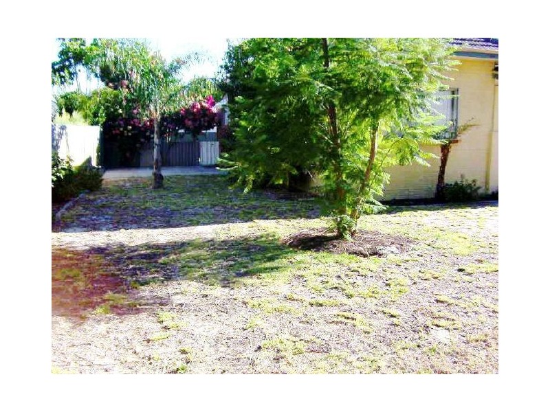 7 Morgan Road, Redcliffe WA 6104