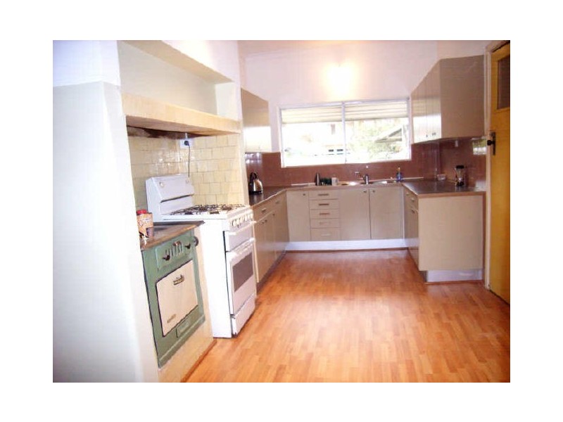 8 Bath Street, Wembley WA 6014