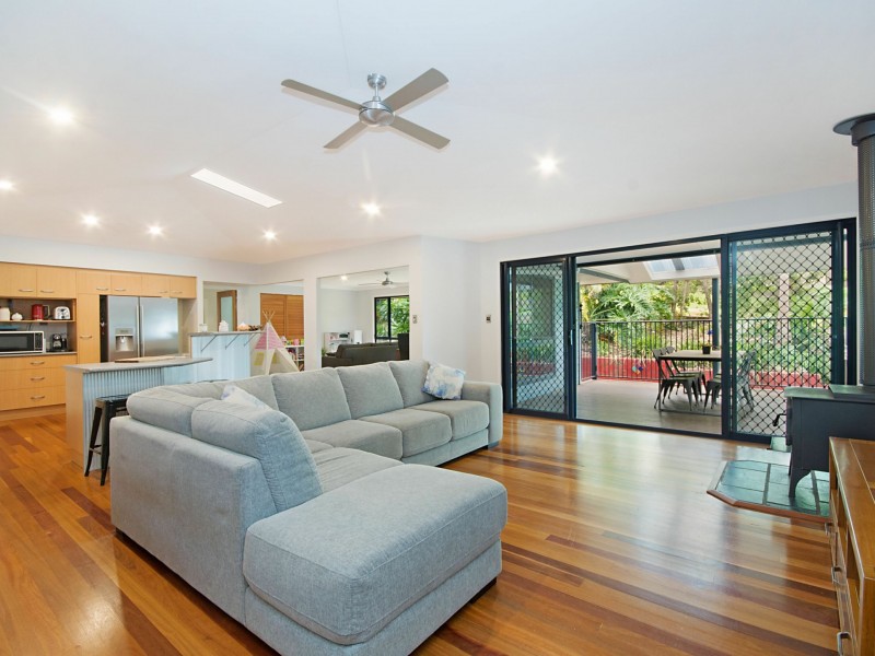 1 Henderson Place, Modanville NSW 2480