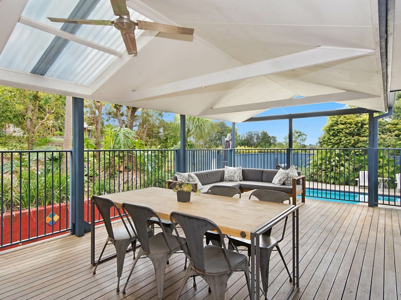 1 Henderson Place, Modanville NSW 2480