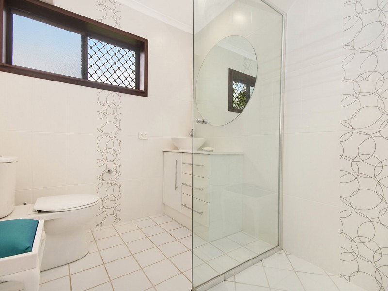 1 Robrown Drive, Lismore Heights NSW 2480
