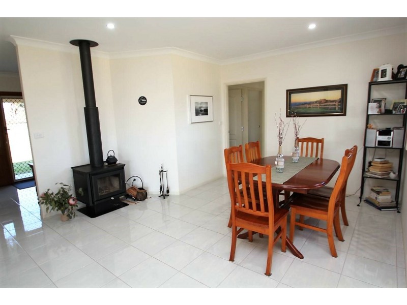 59 Schroders Road, Tenterfield NSW 2372