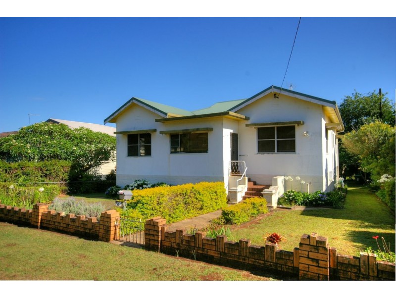 80 Avondale Avenue, East Lismore NSW 2480
