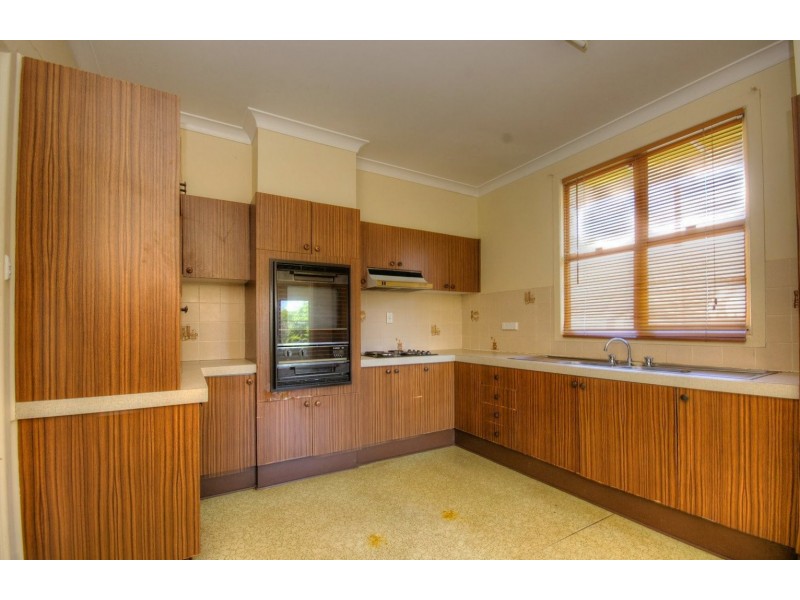 80 Avondale Avenue, East Lismore NSW 2480