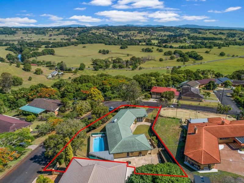 11 Selena Avenue, Lismore Heights NSW 2480