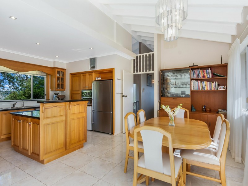 11 Selena Avenue, Lismore Heights NSW 2480
