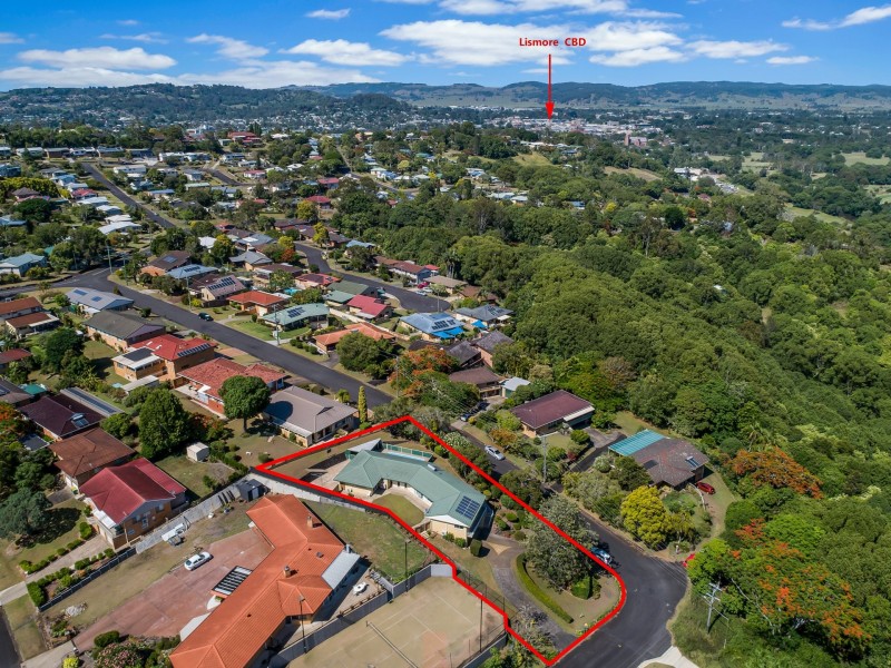 11 Selena Avenue, Lismore Heights NSW 2480