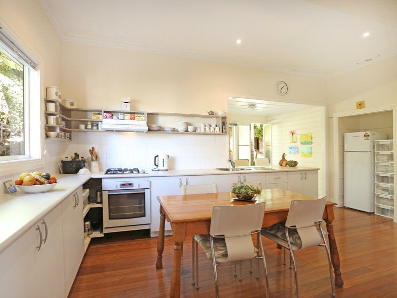 13 Esyth  Street, Girards Hill NSW 2480