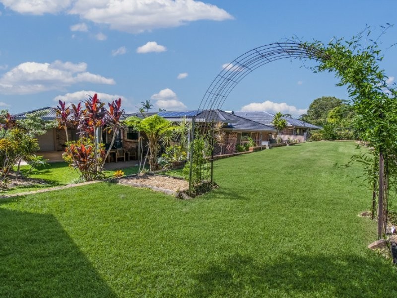 18 Hillcrest Avenue, Goonellabah NSW 2480