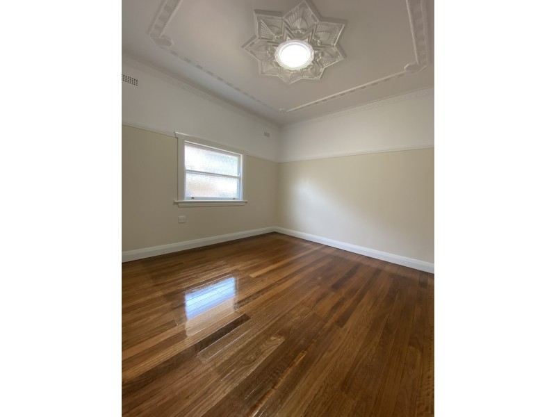 16 Dalley Street, East Lismore NSW 2480