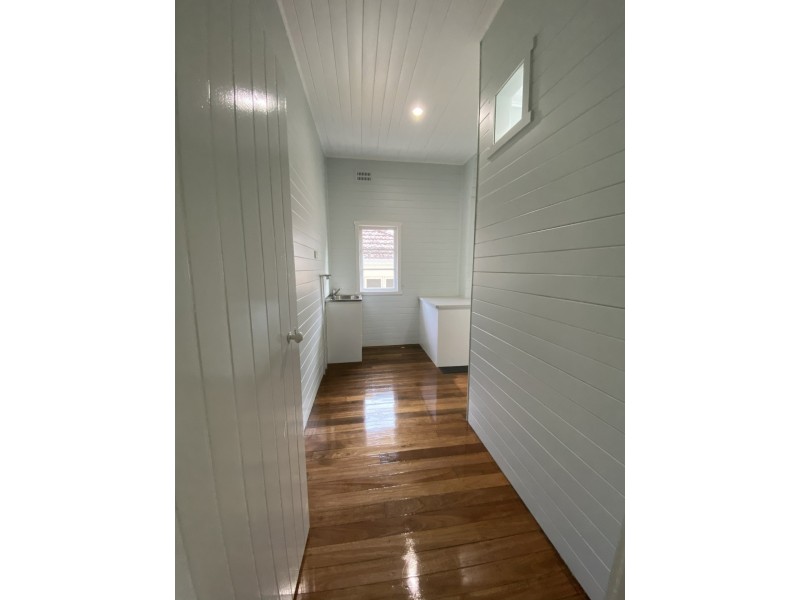 16 Dalley Street, East Lismore NSW 2480