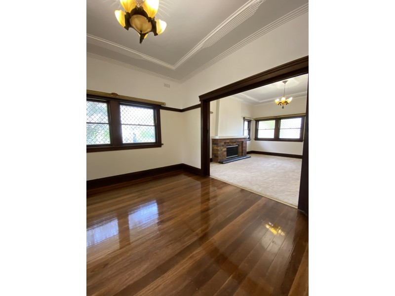 16 Dalley Street, East Lismore NSW 2480