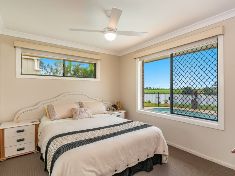 2 Fletts Lane, Swan Bay NSW 2471