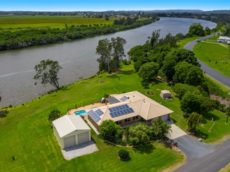 2 Fletts Lane, Swan Bay NSW 2471