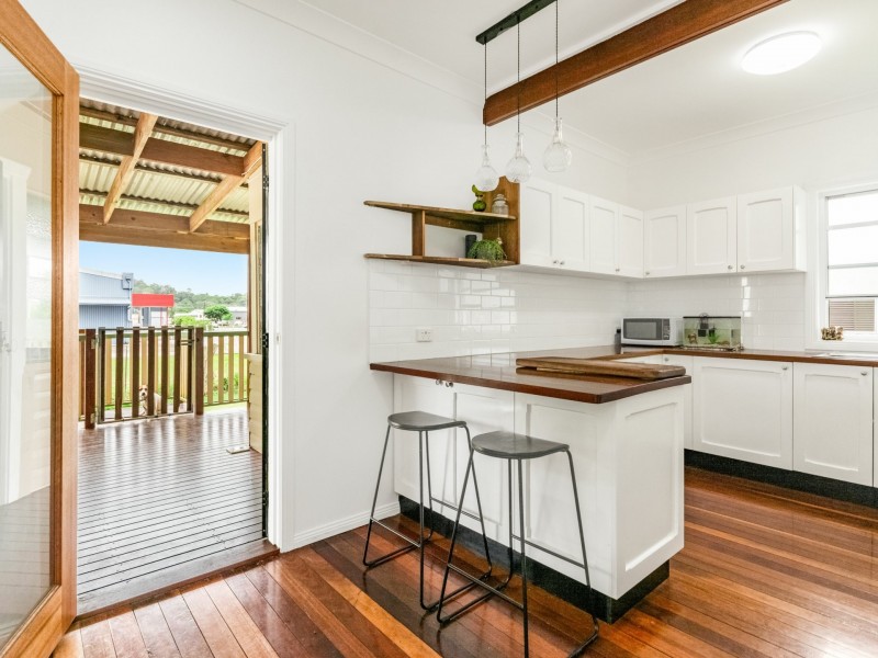 22 Barnes Avenue, South Lismore NSW 2480