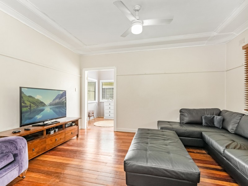 22 Barnes Avenue, South Lismore NSW 2480
