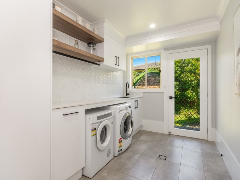 15 Whispering Valley Drive, Richmond Hill NSW 2480