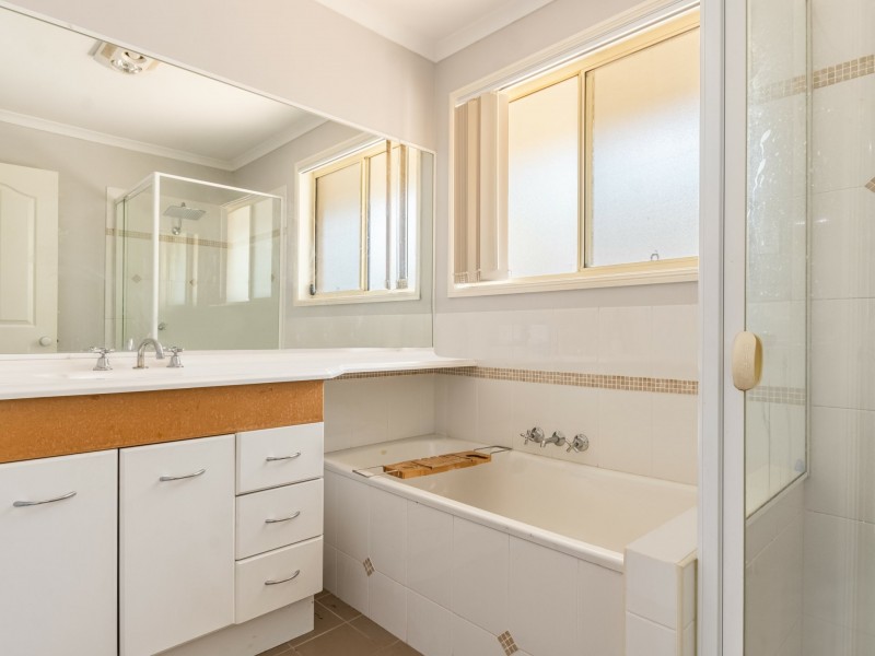 17 Campbell Street, Wyrallah NSW 2480