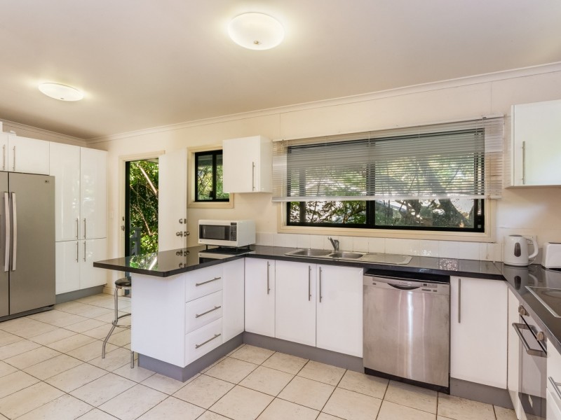 11 Parkes Street, Girards Hill NSW 2480