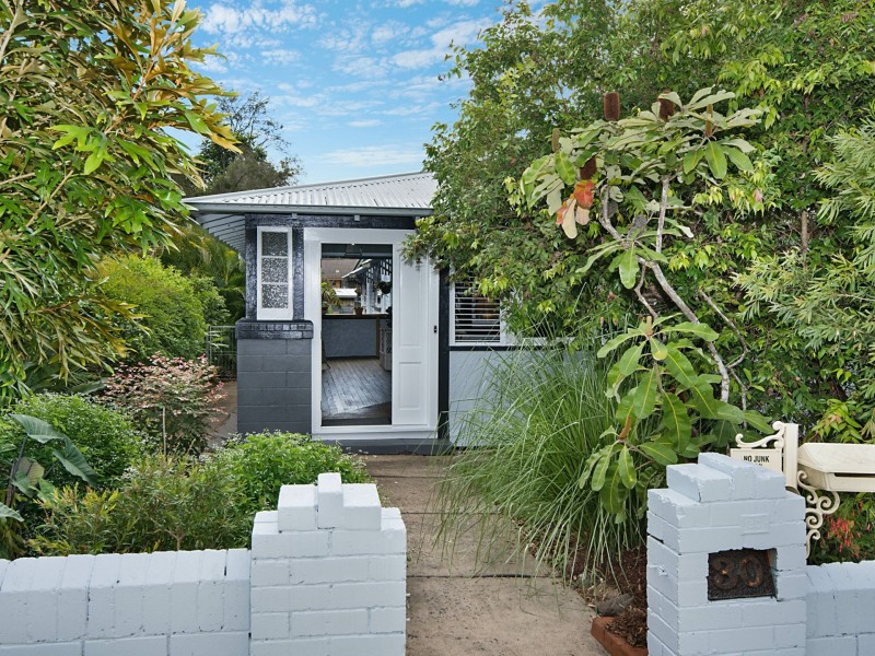 30 Elton St, Girards Hill NSW 2480