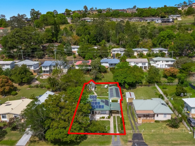 27 Floral Avenue, East Lismore NSW 2480