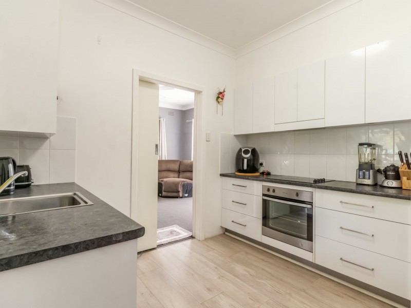 27 Floral Avenue, East Lismore NSW 2480