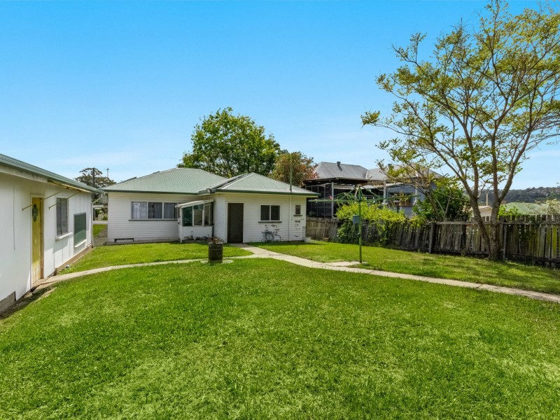 27 Floral Avenue, East Lismore NSW 2480