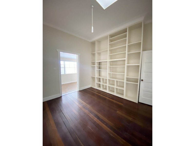 28 Showview Street, Girards Hill NSW 2480