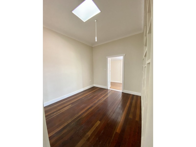 28 Showview Street, Girards Hill NSW 2480