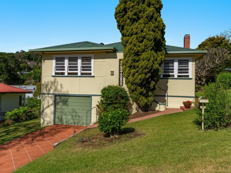 98 Dibbs Street, Lismore NSW 2480