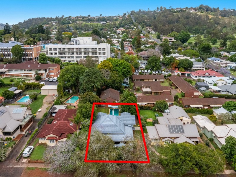 45 Avondale Avenue, East Lismore NSW 2480