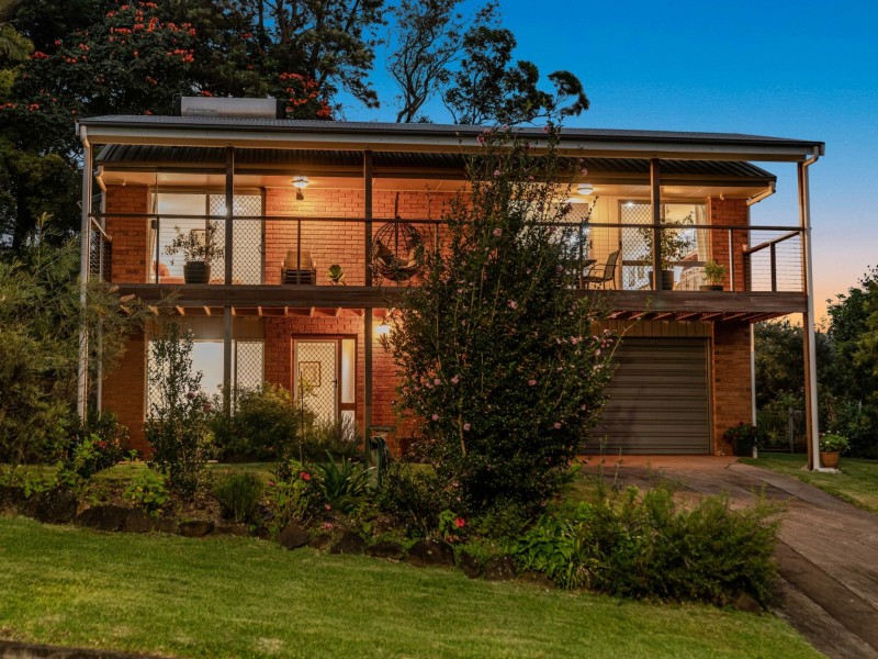11 Sunrise Crescent, Goonellabah NSW 2480