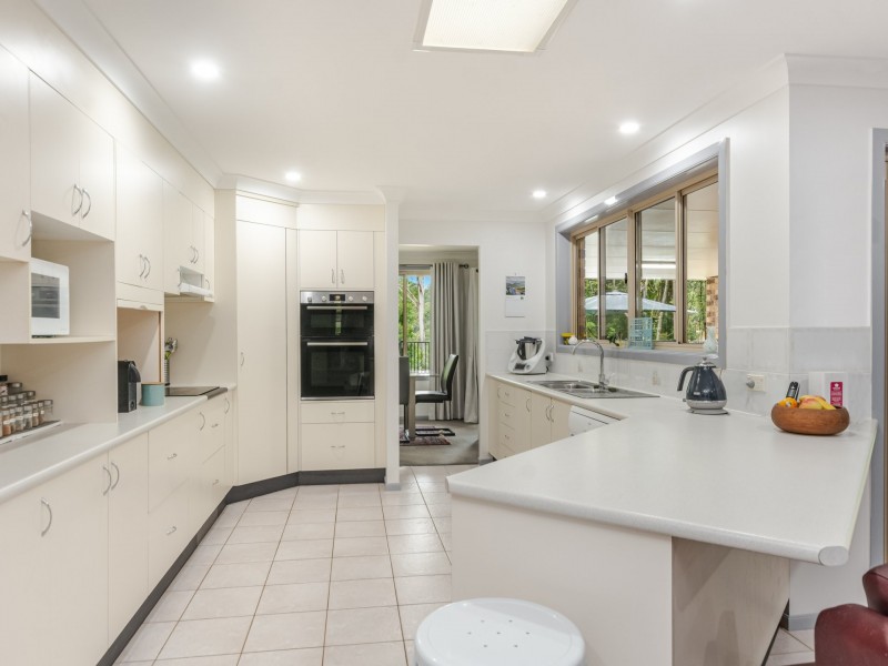 9 Whispering Valley Drive, Richmond Hill NSW 2480