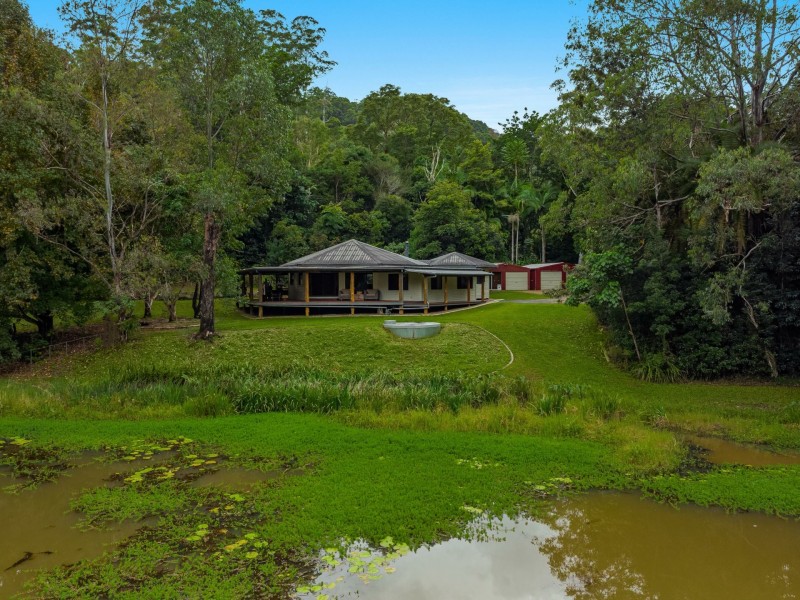 92 Braeside Drive, Uki NSW 2484