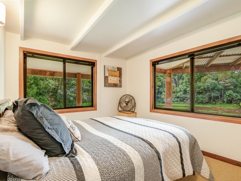 92 Braeside Drive, Uki NSW 2484