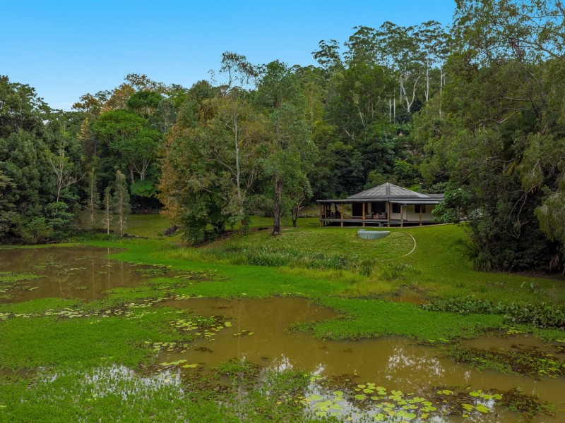 92 Braeside Drive, Uki NSW 2484