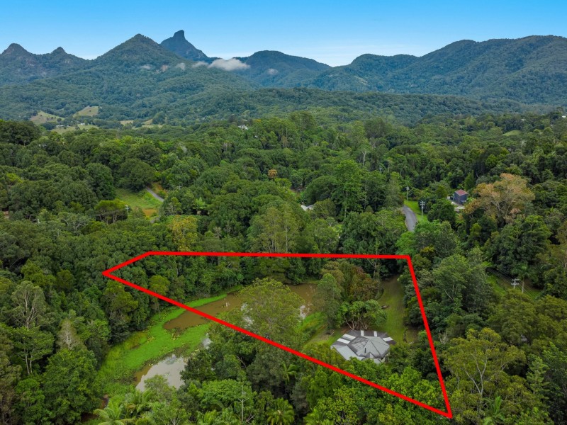 92 Braeside Drive, Uki NSW 2484