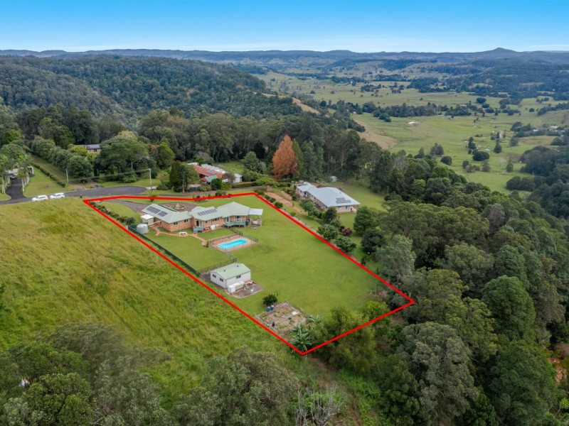 26 Highview Crescent, Modanville NSW 2480