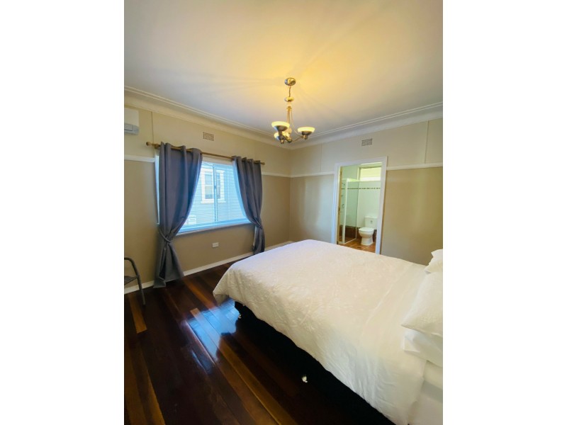 17 Parkes Street, Girards Hill NSW 2480