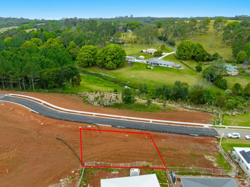 18 Holmes Circuit, Chilcotts Grass NSW 2480