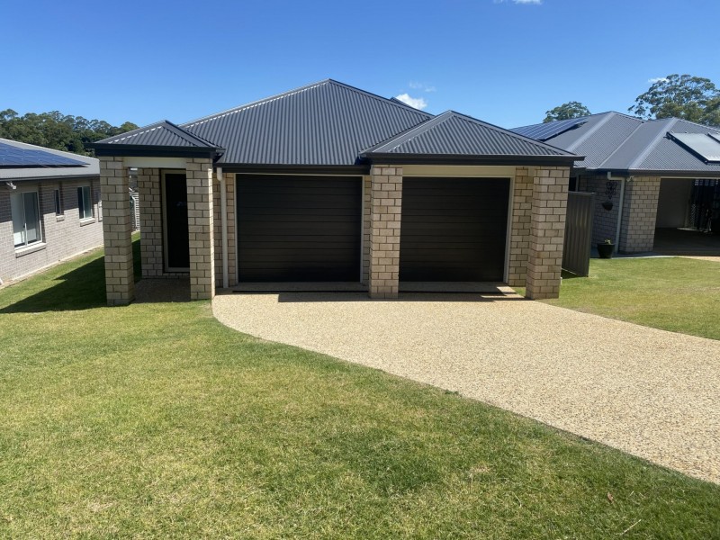 2/15 Willow Tree Drive, Chilcotts Grass NSW 2480