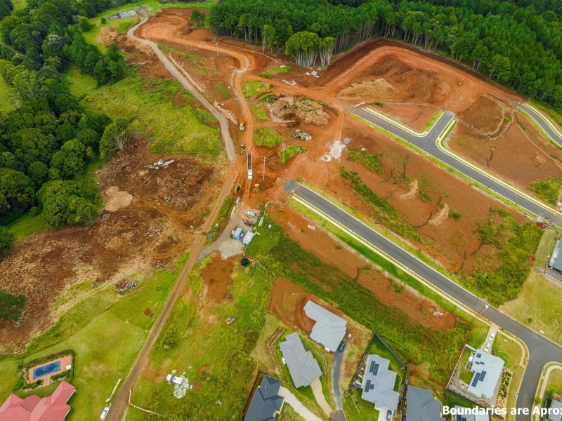 14 Hidden Valley Circuit, Chilcotts Grass NSW 2480