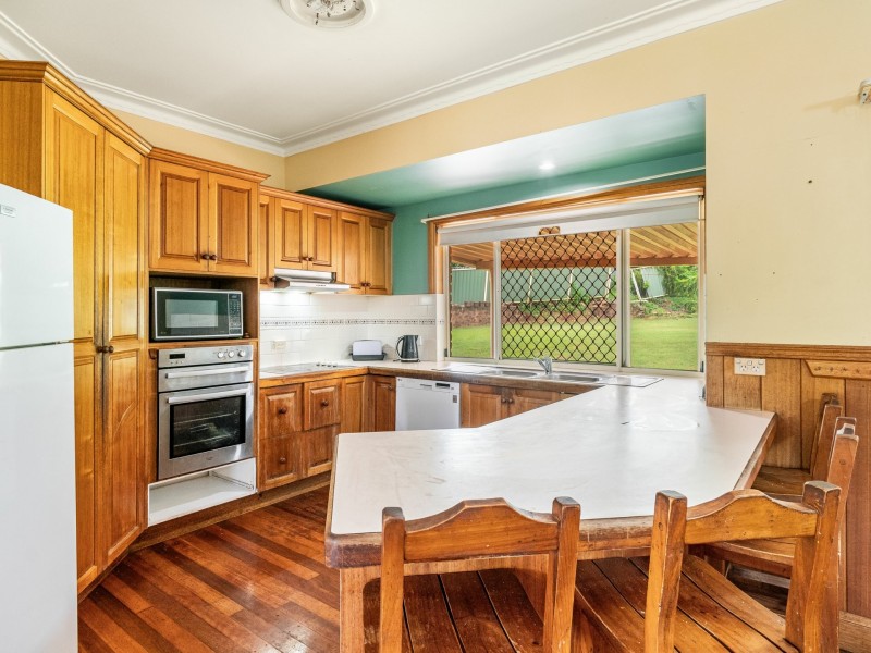 17 Highview Crescent, Modanville NSW 2480